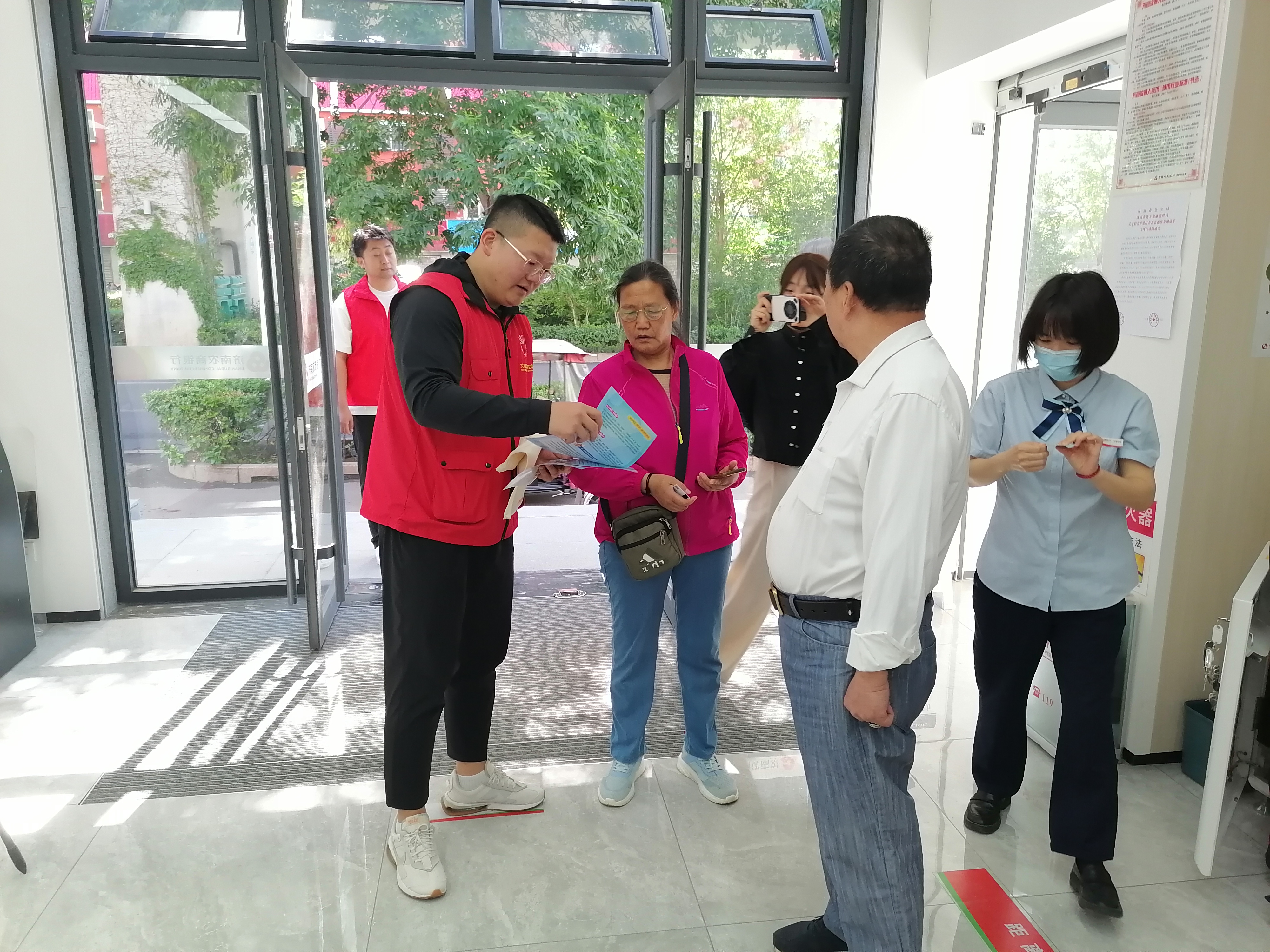关于江苏公安抓获苏超倒票黄牛105人已成立工作专班集中打击的信息