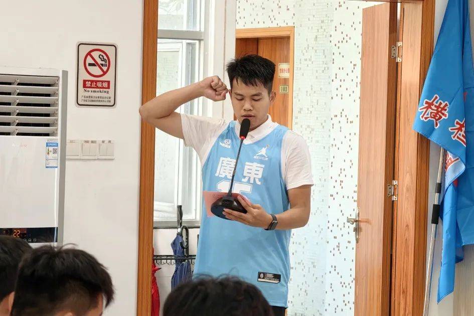 MK体育-包含肩负期望！运动员全力以赴，感谢家乡支持的词条