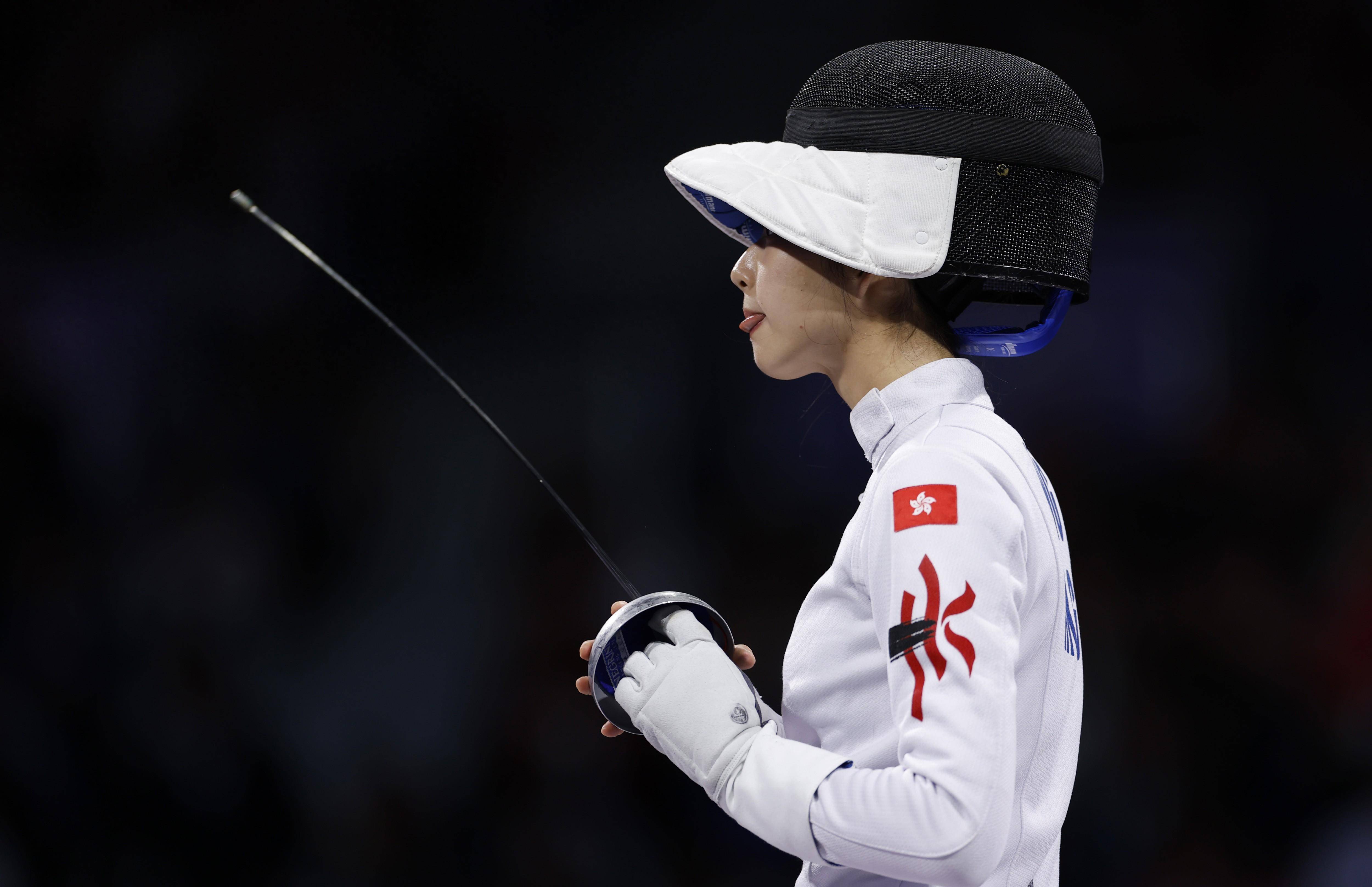 MK体育-法国击剑选手飒爽英姿，夺得金牌